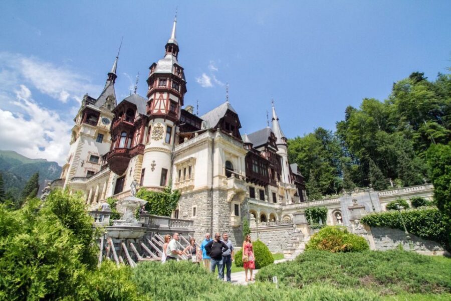 From Bucharest: Brasov Peles & Dracula's Castle Day Tour - Sinaia and Peleș Castle: Royal Splendor With a Real Setting