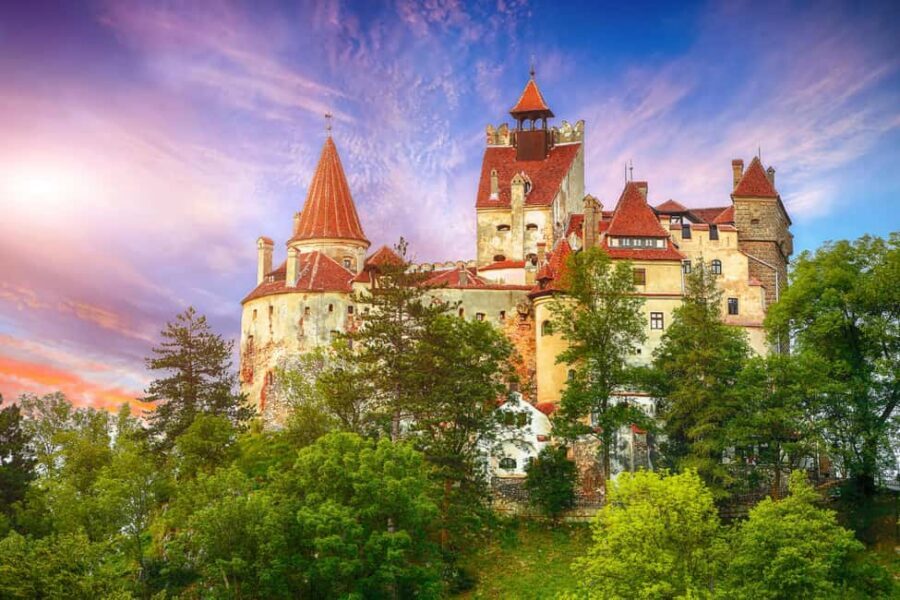 From Bucharest: Castles, Carpathians, and Brașov Day Trip - Peleș Castle in Sinaia: royal rooms and timed entry