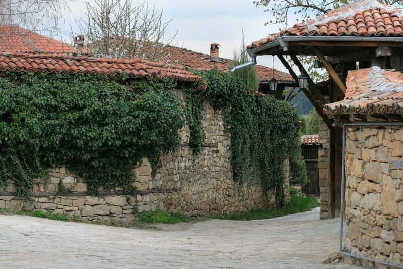 From Bucharest: Experience Bulgaria Small-Group Trip - Arbanassi village: a quieter medieval step near the city