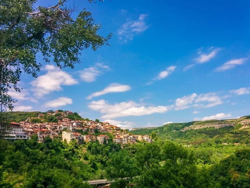From Bucharest: Experience Bulgaria Small-Group Trip - The small-group rhythm and guides who keep the day fun