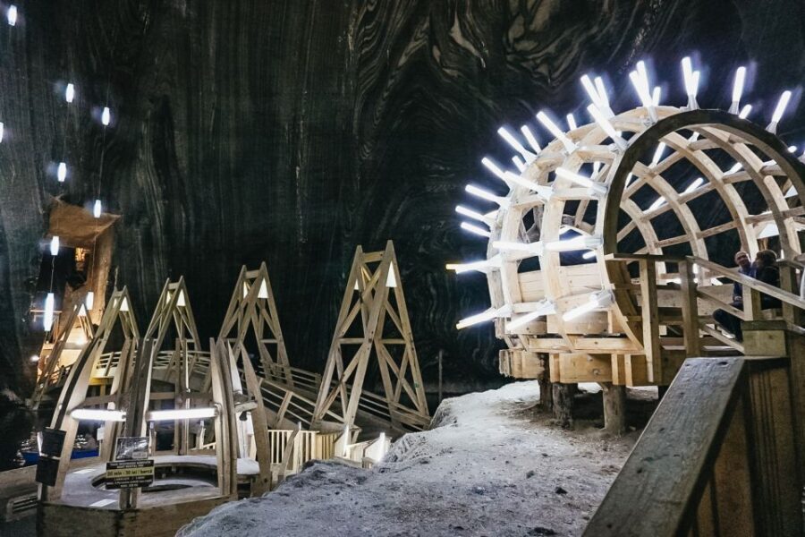 From Cluj: Turda Salt Mine, Gorge, and Remetea Full-Day Trip - Rimetea village stroll: white houses with green windows