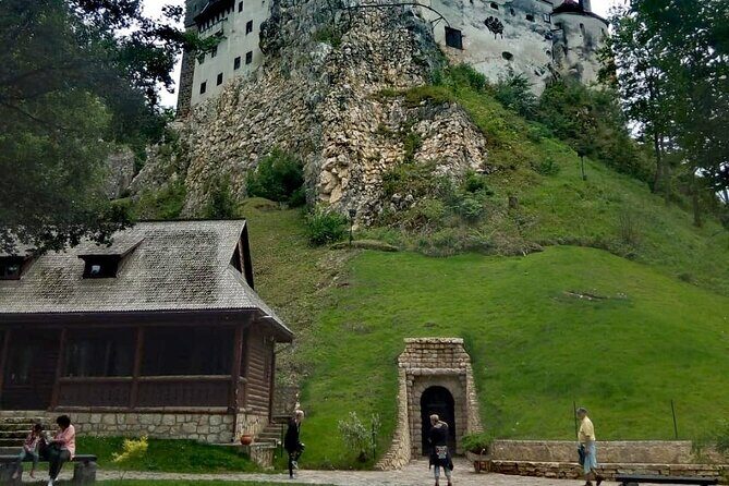 Libearty Bear Sanctuary and Dracula's Castle - Day Tour from Bucharest - Price and value: what $187.05 covers (and what it doesn’t)