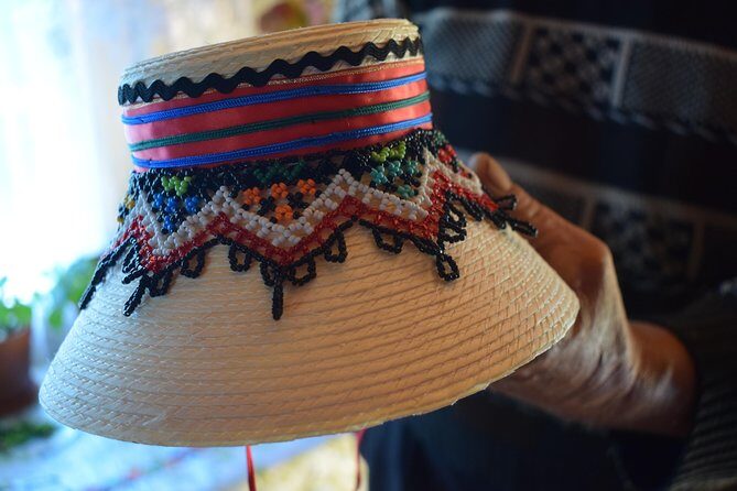 Maramures best, full day tour from Cluj - Geta’s guiding style and the small-group advantage