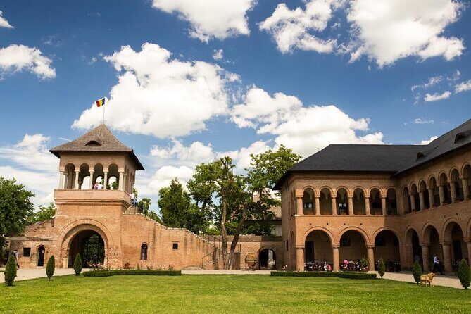 Mystical Monasteries, Dracula's Tomb and Mogosoaia Lake Palace - Private Tour - Key things to know before you go