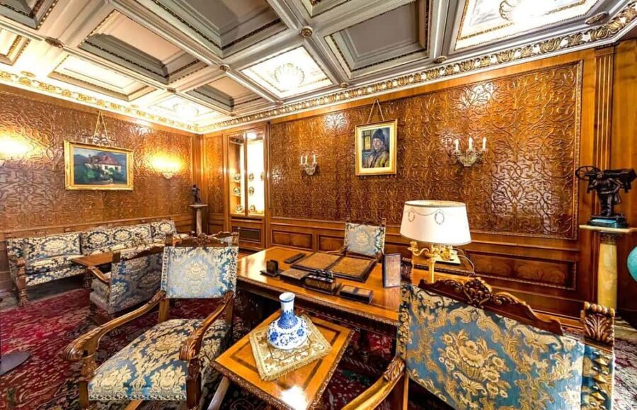 Palace of Parliament, Ceausescu House & Village Museum - Price and value: why $1.27 makes you think twice