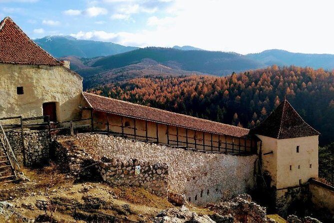 Peles Castle, Bran Castle, Rasnov Fortress and Sinaia Monastery Tour from Brasov - Rasnov Fortress: the best-preserved fortress feeling, plus a practical train plan