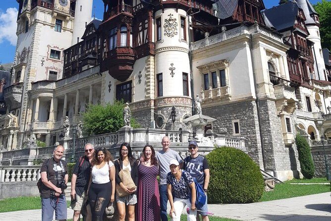 Peles Castle, Dracula's Castle and Medieval Town of Brasov in one day - Practical tips that prevent most problems