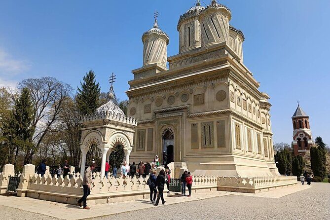 Princely Court of Târgoviște and Curtea de Argeș Monastery - Pace, comfort, and how private touring changes the day