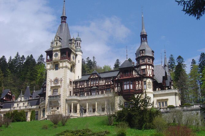 Private Day Tour from Brasov to Rasnov Fortress - Hotel pickup to Rasnov: how the day actually flows
