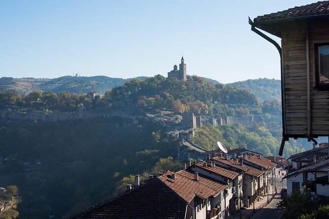Private Day Trip to Bulgaria and Veliko Tarnovo from Bucharest - Driving from Bucharest to Bulgaria: The Practical Comfort Play