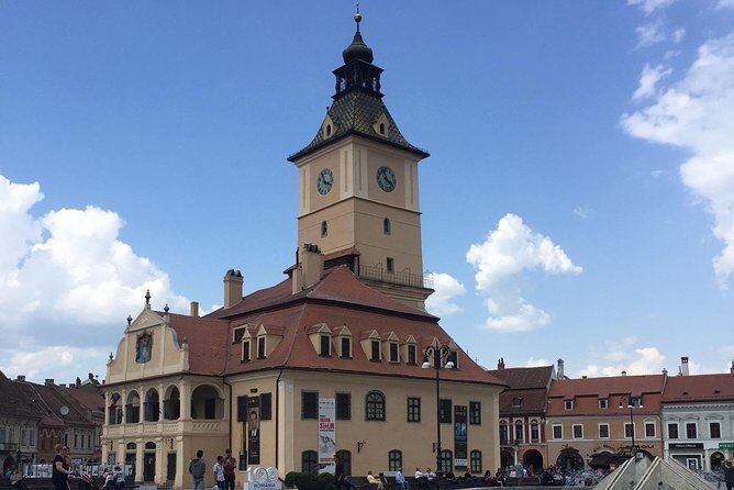 Private Day Trip to Peles Castle, Dracula's Castle and Brasov - Why a private guide makes this day actually feel easy