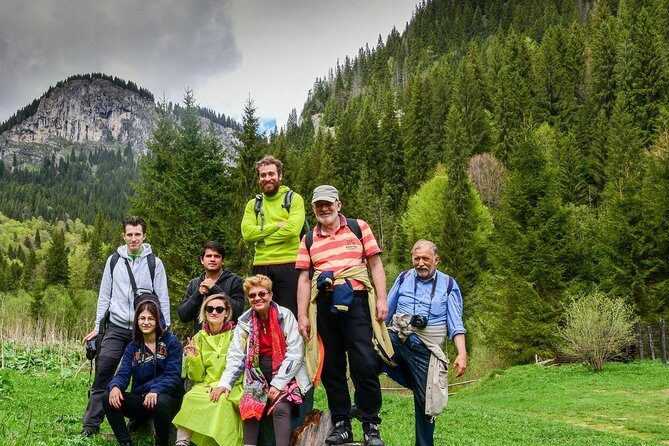 Private Daytrip Hike to Bucegi Mountains - Scropoasa Lake: the color stop that keeps your photos interesting