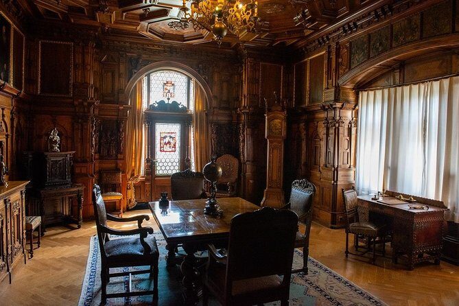 Private Full Day Trip to Peles & Bran (Dracula’s) Castles &Brasov - Peliș Castle: royal summer residence and the details you’ll notice with a guide