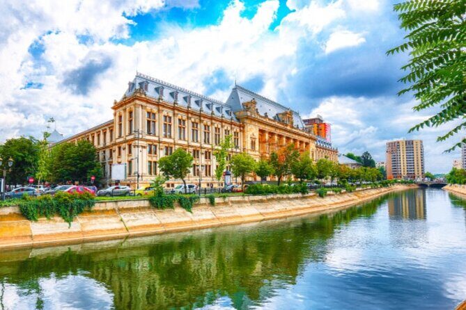 Private Guided Panoramic Tour in Bucharest by Car - Quick exterior storytelling: Neamului, Unirii, and Victoria Palace