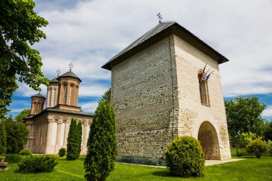 Private Half Day Trip to Snagov Monastery & Mogosoaia - Key Points That Matter Before You Go
