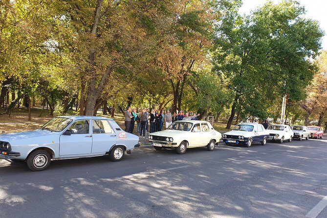 Private -RedPatrol Tour of Bucharest with a Romanian Vintage Car - Stop 3: Academia Română and the Socialist Academy presence