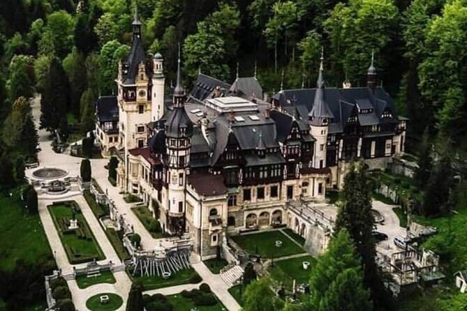 Private Tour to Dracula's Castle, Brașov City & Peleș Castle - Brașov historical center (plus Black Church): where the city story clicks