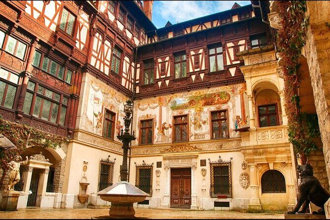 Private Tour to Dracula's Castle, Brașov City & Peleș Castle - Who this tour fits best