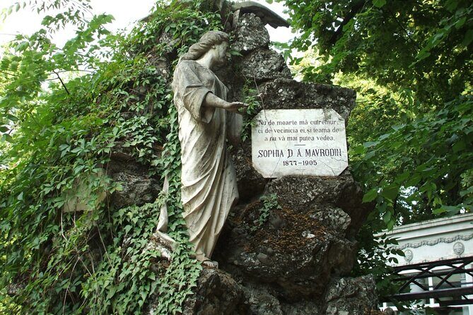Quest Experience in Bellu Cemetery Bucharest - Key things to know before you play Bellu Cemetery Quest