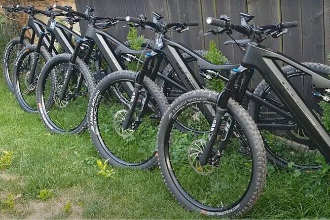 Sambata de Sus: E-Bike Guided Tours - E-bikes and power: what moderate fitness really means