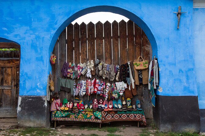 Sighisoara and Viscri Private Full-Day Tour from Brasov - Brasov to Saxon Transylvania: pickup, timing, and the drive