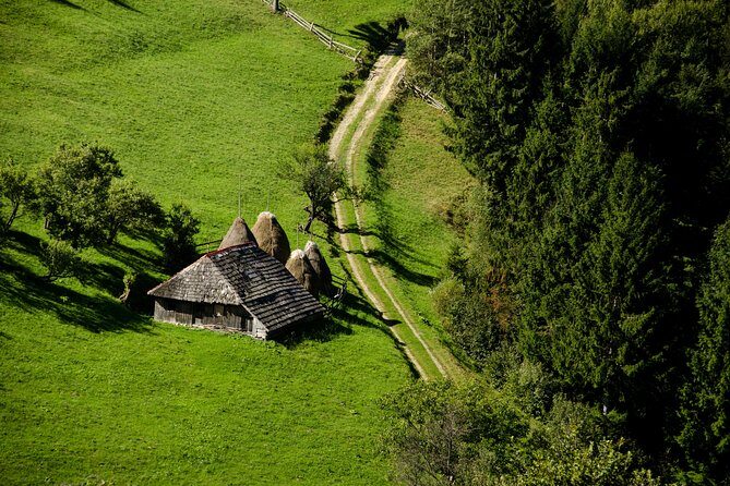 Small-Group Day Trip in Romanian Authentic Mountain Villages from Brasov - Lilicilor Cave and the bat cave moment
