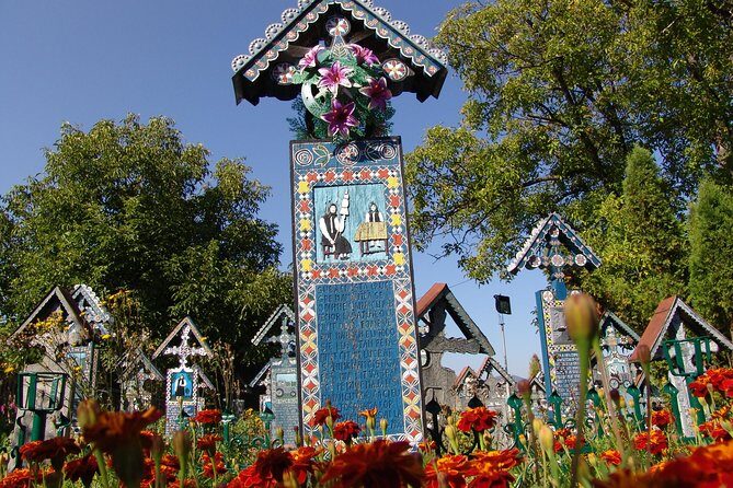 The Best of Maramures in One Day - Sapanta-Peri’s tall wooden church (75 metres) in 20 minutes