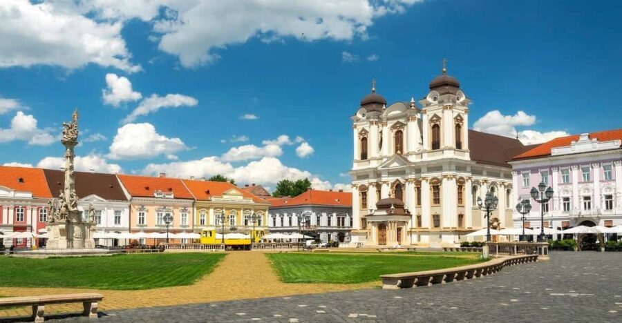 Timișoara Highlights - Walking Tour - Liberty Square: Ottoman Echoes and Later Revolutionary Memory