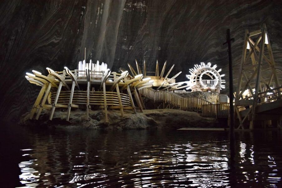 Turda Salt Mine 4h guided tour from Cluj - Underground Amusement Time: Games, Browsing, and Quiet Breathing