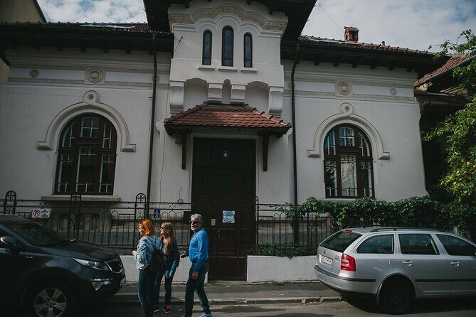 Unique Tour of Hidden Bucharest - Where You Meet, Where You End, and How to Plan Your Day
