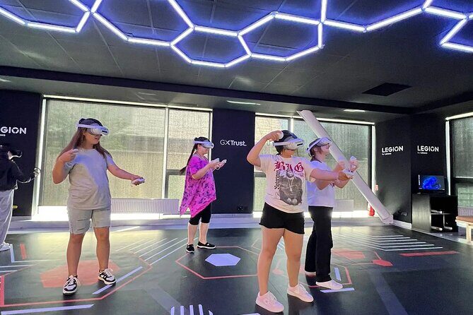 Virtual Reality Experience - A Break From Bucharest Sightseeing: Why This VR Hour Works