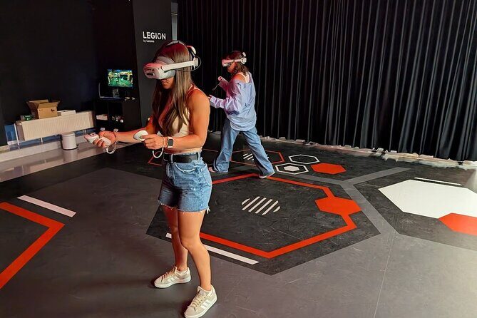 Virtual Reality Experience - Groups, birthdays, and teen-energy: why small teams are the sweet spot