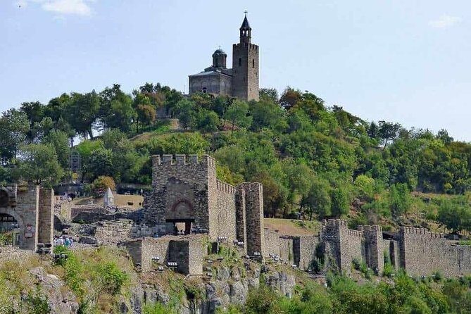 Visit Bulgaria - Veliko Tarnovo Medieval Fortress - Private tour from Bucharest - How hotel pickup + private transport changes the experience