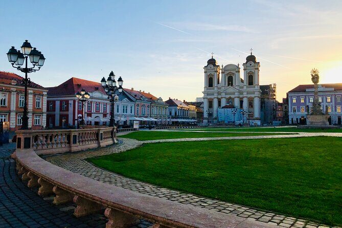 Weekly Guided Tour in English - Tuesday, Thursday, Saturday - Meeting at Palatul Culturii: Easy to Find, Easy to Start